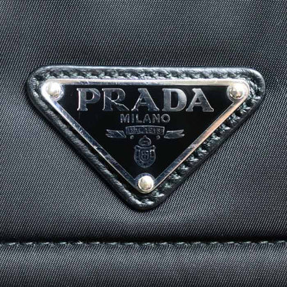 PRADA プラダ スモール パデッド Re-Nylon ショルダーバッグ ブラック 1BD313_RDLN_F0002 レディース【中古】