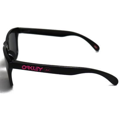 OAKLEY オークリー FROGSKINS フロッグスキン サングラス ブラック ピンク OO9245‐D754 ユニセックス 54□17 138 FRAGMENTxOAKLEY  【中古】